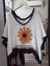 Load image into Gallery viewer, POL White Crochet Sunflower Top
