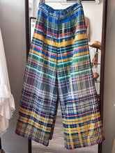 Load image into Gallery viewer, Multicolor Plaid Wideleg Pants
