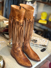 Load image into Gallery viewer, Bed|Stu Tan Leather Fringe Boots
