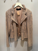 Load image into Gallery viewer, Elite Tahari Tan Snake Leather Jacket
