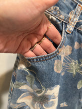 Load image into Gallery viewer, Light Wash Floral Wide Leg Jeans
