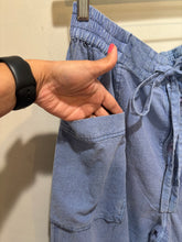 Load image into Gallery viewer, Free People Barrel Pants

