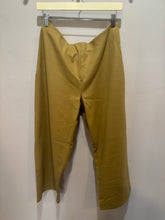 Load image into Gallery viewer, Eileen Fisher Green Wool Pants
