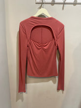 Load image into Gallery viewer, Free People Mauve Cutout Top
