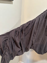 Load image into Gallery viewer, LNA Black Ruched Sleeve Cropped Top
