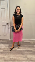 Load image into Gallery viewer, Pink Satiny MIDI Pencil Skirt
