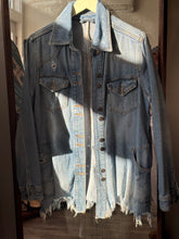 Load image into Gallery viewer, Free People Lightwash Distressed Denim 3/4 Denim Jacket
