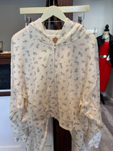 Load image into Gallery viewer, White Floral 2 Piece Sweatsuit
