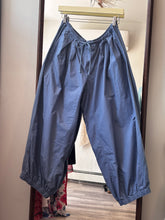 Load image into Gallery viewer, Anthropologie Blue Balloon Pants
