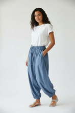 Load image into Gallery viewer, Anthropologie Blue Balloon Pants
