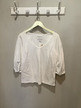 Load image into Gallery viewer, Anthropologie Velvet Brand White 3/4 Puff Sleeves Top
