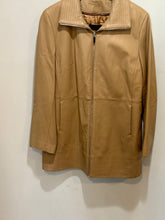 Load image into Gallery viewer, Vintage Sienna Studio Tan Leather Jacket
