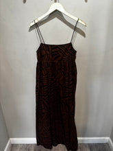 Load image into Gallery viewer, Rails Brown Pattern Maxi Dress
