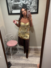 Load image into Gallery viewer, Cream Lace Animal Pattern Tunic
