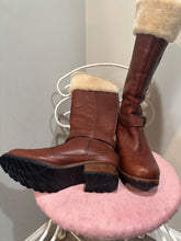 Load image into Gallery viewer, Ugg Brown Leather Waterproof Boots
