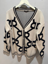Load image into Gallery viewer, Cream Link Pattern Texture Cardigan
