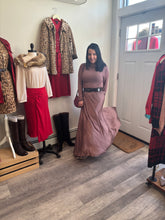 Load image into Gallery viewer, Mauve Satiny Maxi Skirt

