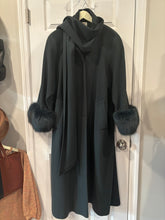 Load image into Gallery viewer, Vintage Green 80s Faux Fur Swing Coat
