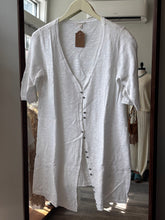Load image into Gallery viewer, Eileen Fisher White Cardigan

