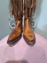 Load image into Gallery viewer, Bed|Stu Tan Leather Fringe Boots
