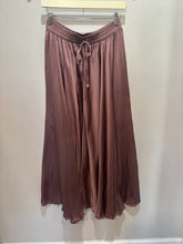 Load image into Gallery viewer, Mauve Satiny Maxi Skirt
