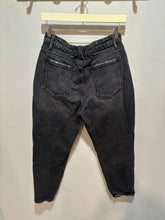 Load image into Gallery viewer, Good American Black Distressed Jeans
