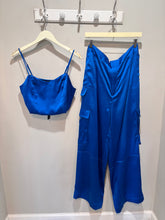 Load image into Gallery viewer, Royal Blue Satiny Cargo 2 Piece Pants Set
