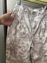 Load image into Gallery viewer, Anthropologie Tan Pattern Pants
