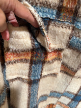 Load image into Gallery viewer, POL Cream Plaid Distressed Shacket
