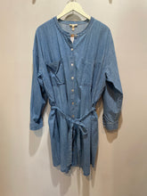 Load image into Gallery viewer, Eileen Fisher Chambray Tie Waist Dress
