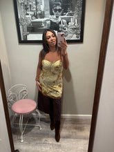 Load image into Gallery viewer, Cream Lace Animal Pattern Tunic
