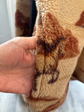 Load image into Gallery viewer, Tan Western Sherpa Pattern Pullover
