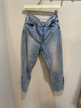 Load image into Gallery viewer, Blanknyc Light Wash Laceup Jeans
