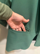 Load image into Gallery viewer, Green Ruching Sleeve Blazer
