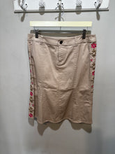 Load image into Gallery viewer, Vintage Bandolino Tan Floral Skirt Set
