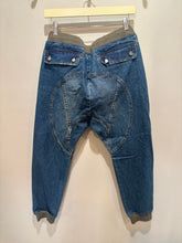Load image into Gallery viewer, One Teaspoon Medium Washed Jogger Jeans
