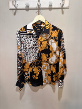 Load image into Gallery viewer, Alexia Admour Black Pattern Top
