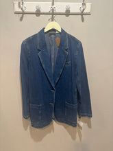 Load image into Gallery viewer, Vintage Liz Medium Wash Denim Blazer

