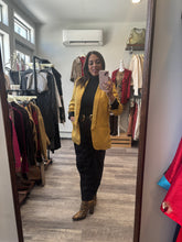Load image into Gallery viewer, Mustard Rusching Sleeves Blazer
