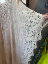 Load image into Gallery viewer, Vintage Cream Crochet Kaftan
