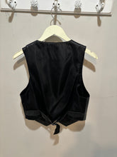 Load image into Gallery viewer, Vintage Elizabeth Black Leather Vest
