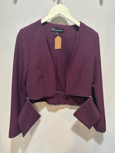 Load image into Gallery viewer, Shinestar Burgundy Zipaway Cropped Blazer
