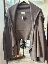 Load image into Gallery viewer, Ivan Grundahl Taupe Knit Cropped Cape Cardigan
