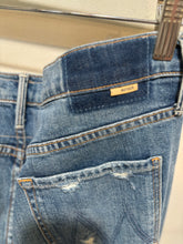 Load image into Gallery viewer, Mother Lightwash Distressed Jeans
