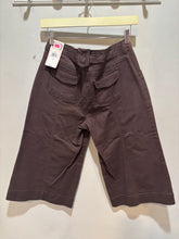 Load image into Gallery viewer, Vintage Bandolino Brown Culottes
