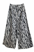 Load image into Gallery viewer, Free People Zebra Pattern Pants
