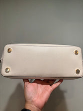Load image into Gallery viewer, Michael Kors Cream Multipocket Satchel Bag.
