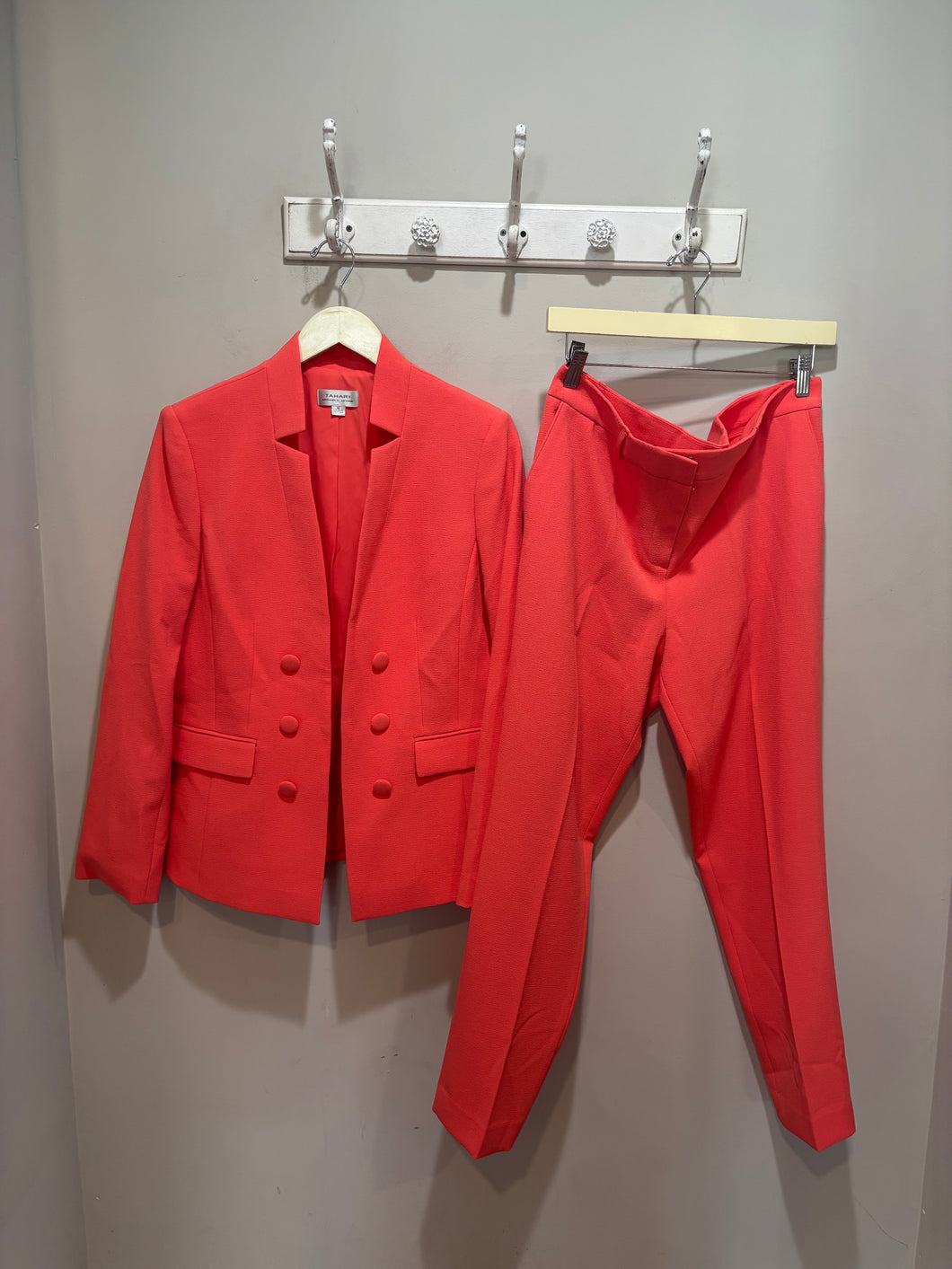 Tahari Orange 2 Piece Pants Set