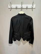 Load image into Gallery viewer, Blu Kanvas Black Studs Zipaway Jacket
