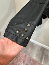 Load image into Gallery viewer, Blu Kanvas Black Studs Zipaway Jacket
